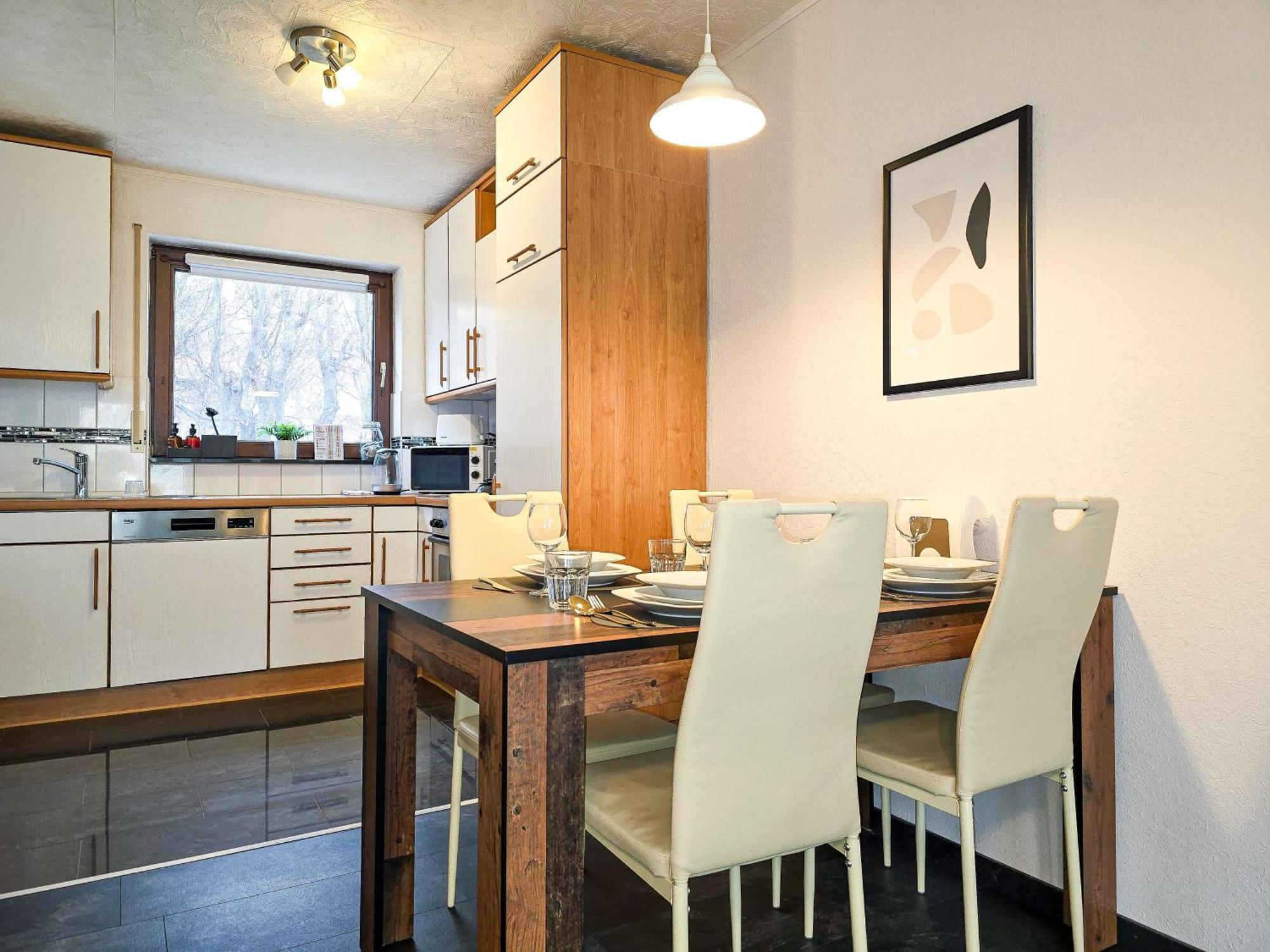 Cosy-Apartment - Glazed Balkony & Carport, 70M2 プフォルツハイム エクステリア 写真